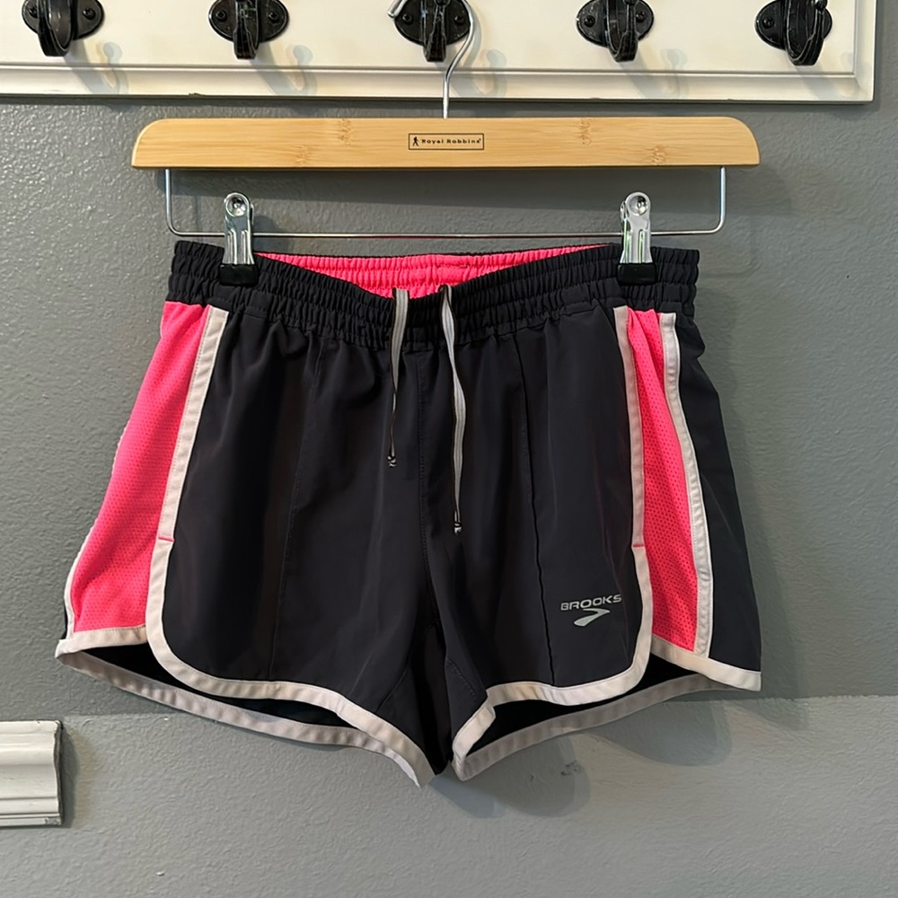 Brooks running shorts #373